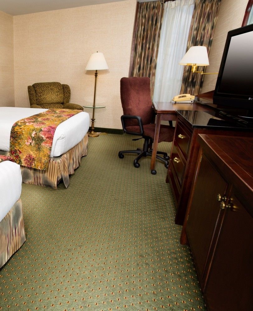 Drury Inn & Suites Kansas City Airport מראה חיצוני תמונה